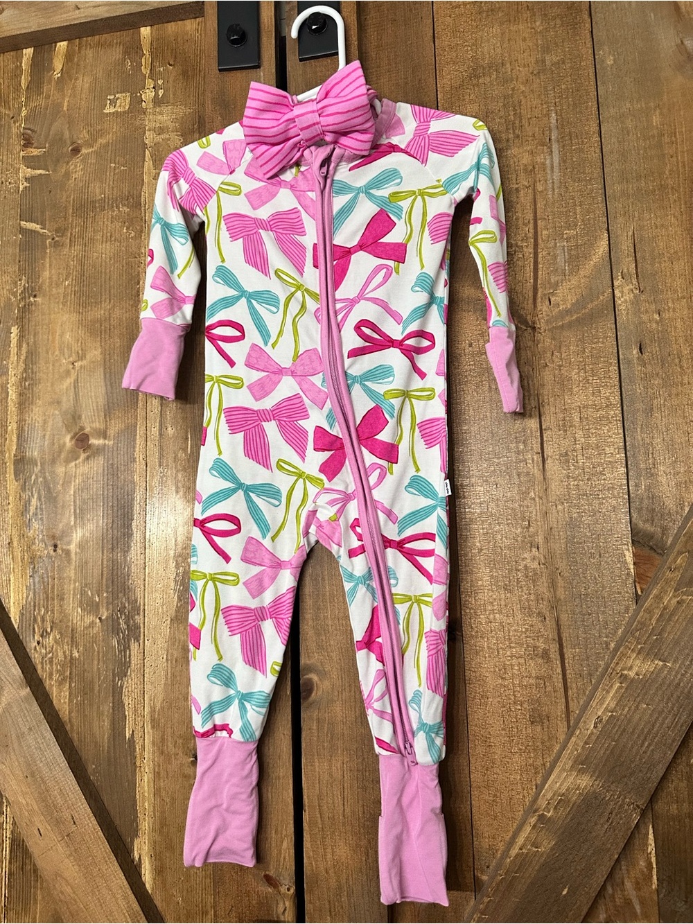 Little Sleepies Ribbons and Bows Zippy/Headband Bundle